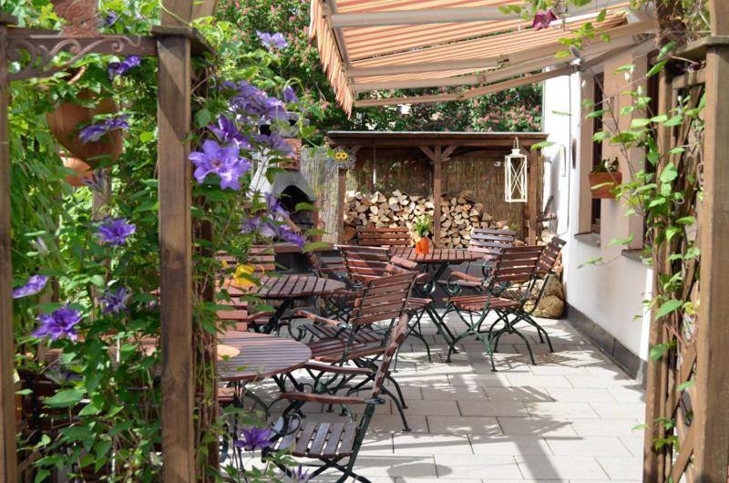 Landhotel Neukirchner Hof Neukirchen Bei Sulzbach-Rosenberg Экстерьер фото